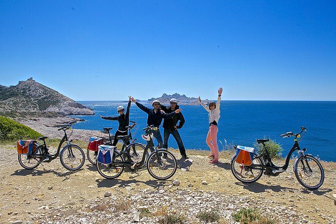 Electric Bike Tour to the Calanques from Marseille - Getting set up at Vieux Port and learning the bike fast