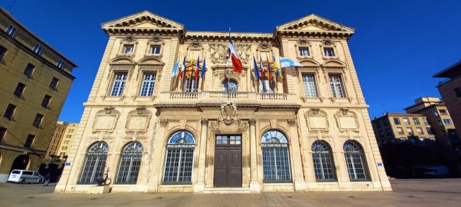 Marseille: Essential Guided Walking Tour of the City - Where you finish: choose your next stop at Old Port or Palais du Pharo