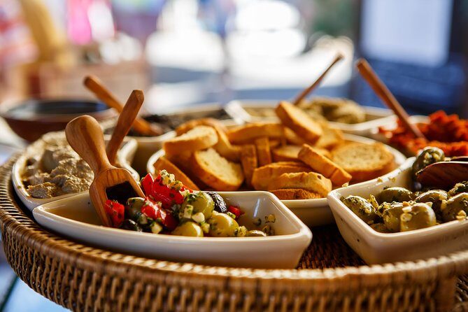 Marseille Food Tour – Full Meal of Local Tastes by Do Eat Better - Stop 1 at Quai du Port: Roasted Camembert à la Provençale and Local Apéritif Options