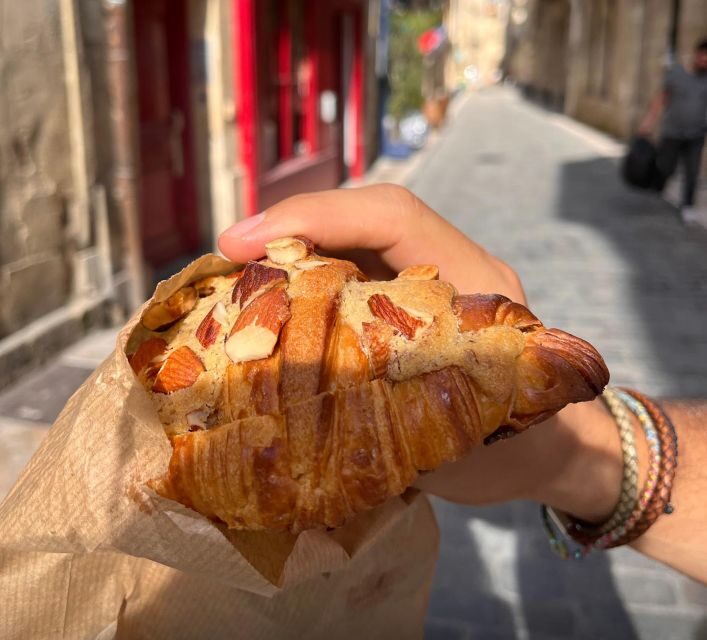 Marseille: Pastries Food Tour with 6+ Tastings - Stop-by-stop: how the tastings work in practice