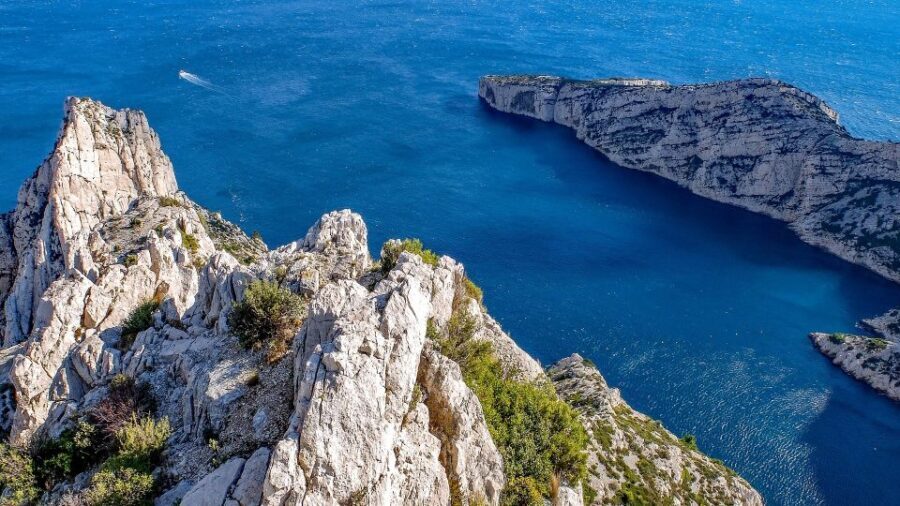 Welcome to Marseille: Private Tour with a Local - Private pacing for 2 to 6 hours